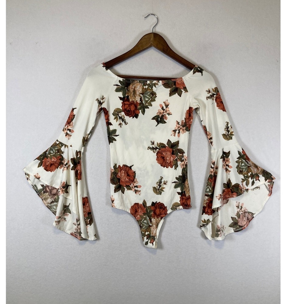 Whimsical Romantic Floral A'GACI Women Small Cream Rust Bell Sleeve Bodysuit - Picture 2 of 9
